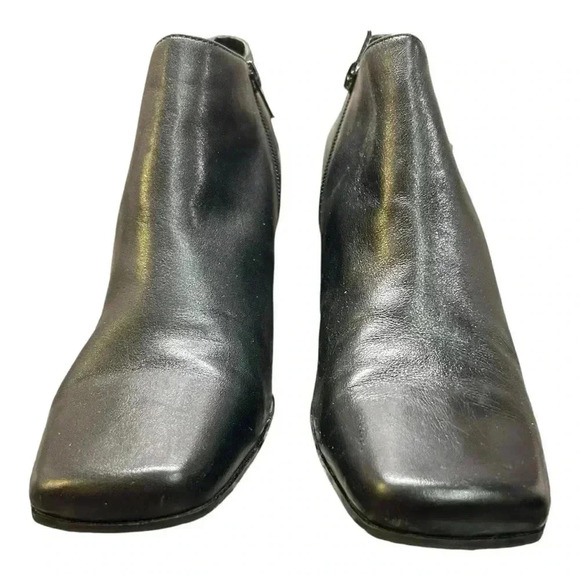 Jennifer Moore Black Leather Ankle Boots Sz 8.5  Pre-loved - Picture 6 of 10